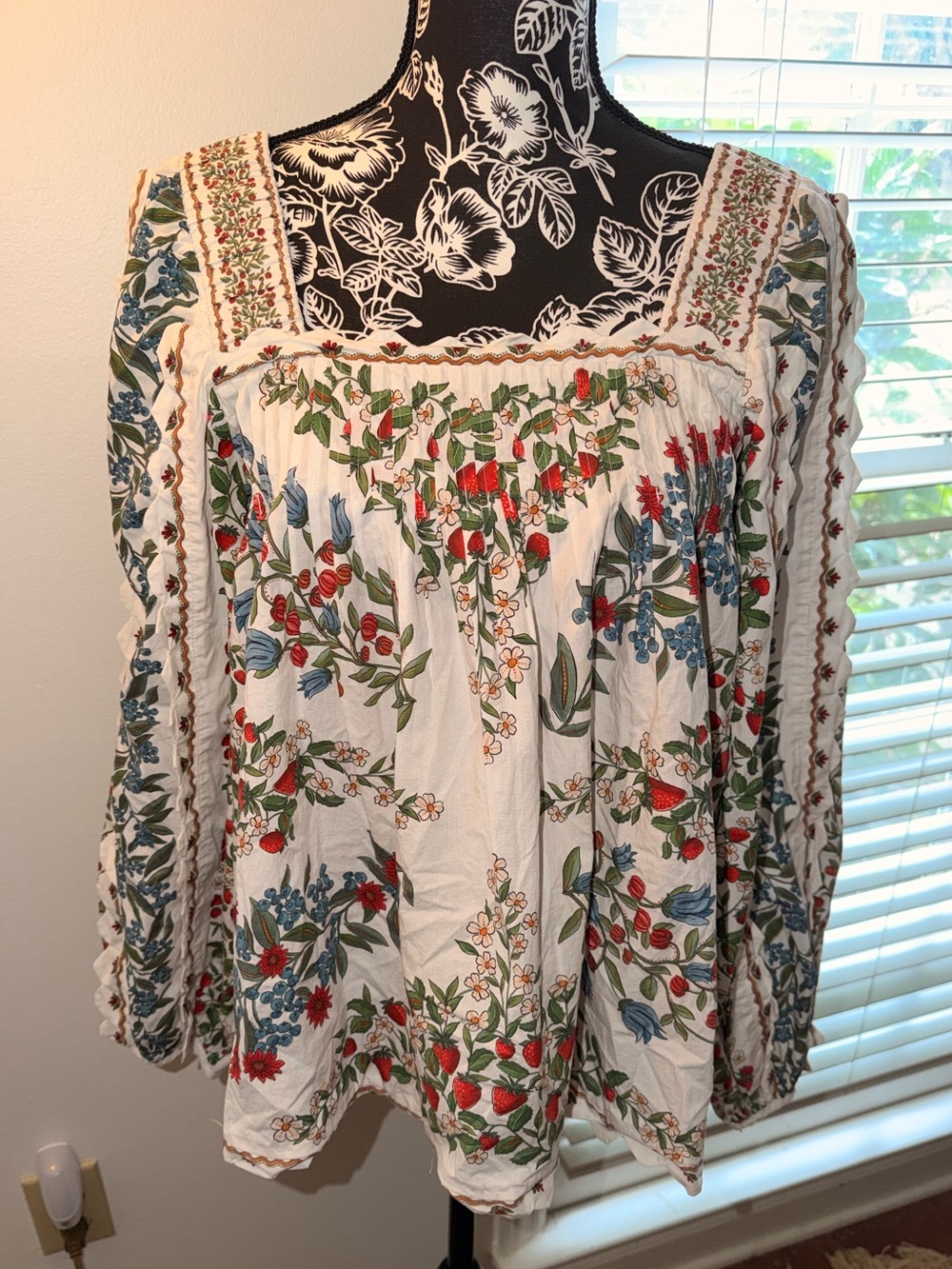 Farm Rio Top - White with Red & Blue Floral Print
